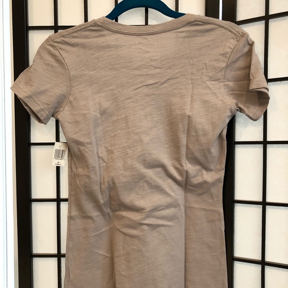 NEW Mickey Disneyland Tee Shirt - Picture 2 of 4